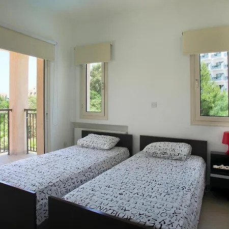 Michelle 8 Вилла *